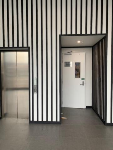 2 Bedrooms Apprtmt Plus Underground Parking In Cbd Κράισττσερτς Εξωτερικό φωτογραφία